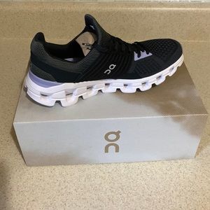 On Sneakers Cloudswift Helion -Brand New in Box